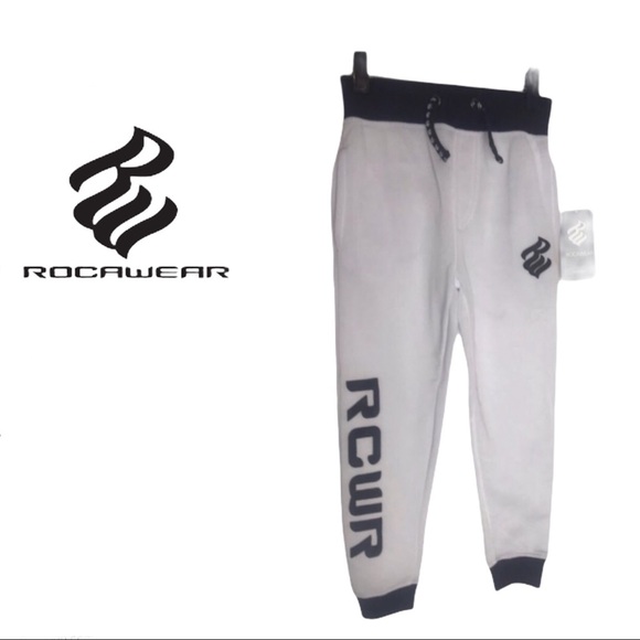 NWT ROCAWEAR Fleece Joggers - Picture 1 of 11